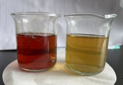 加酸水样颜色由深红变成黄色，是什么物质发生反应了