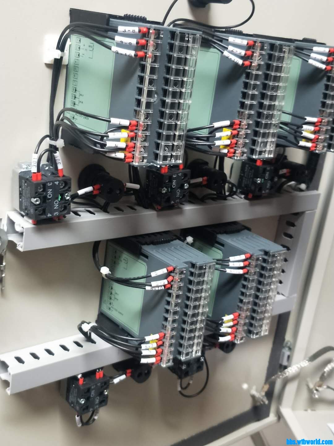 wechat_upload15944714905f09b442dfaf1